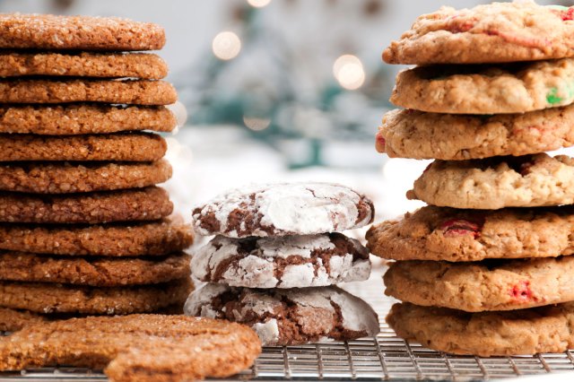 An image of stacks of various cookies