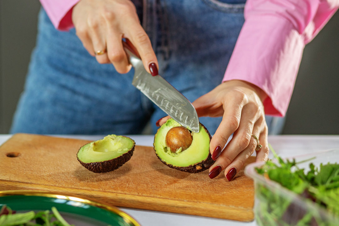 The Simple Way To Keep Avocados From Going Brown Better Report   FEAT Avocado Browning 