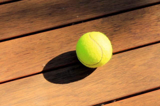 An image of a tennis ball