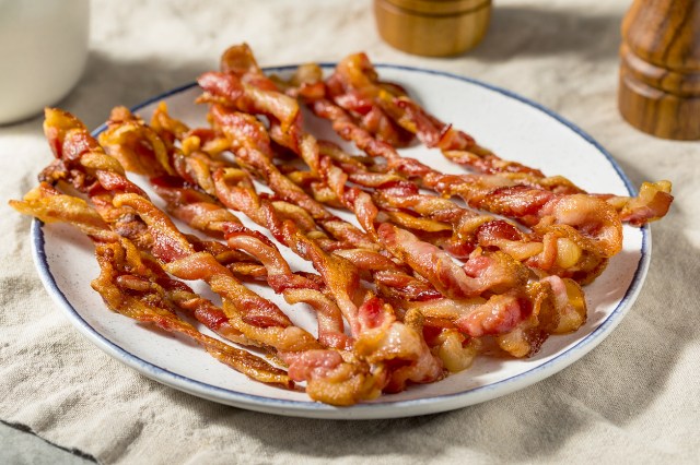 An image of a plate of bacon