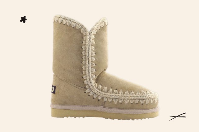 An image of the Mou Eskimo 24 boots