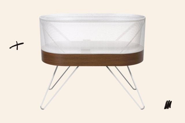 An image of the Snoo Bassinet