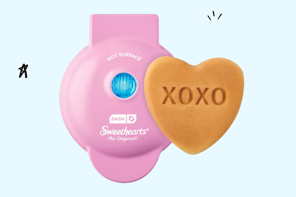 Pink Dash Sweethearts waffle maker and a heart-shaped waffle 