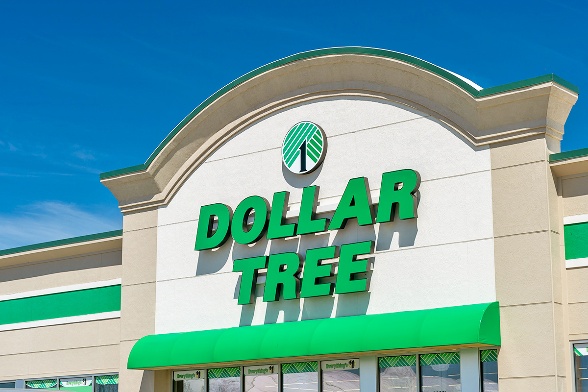 Dollar Tree Retail Exterior